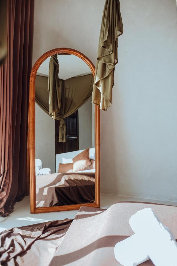 Casa Viamo Hotel Canggu Buitenkant foto